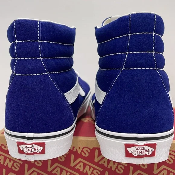 Vans Men’s Sk8-Hi Color Theory Beacon Blue
VN000D5IBYM
Sneakers - Picture 13 of 16